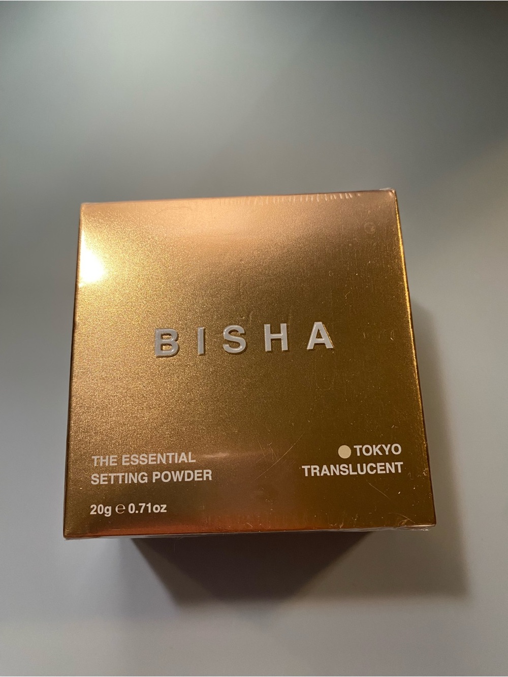 ISH/BISHA The Essential Setting Powder — Gold Compact